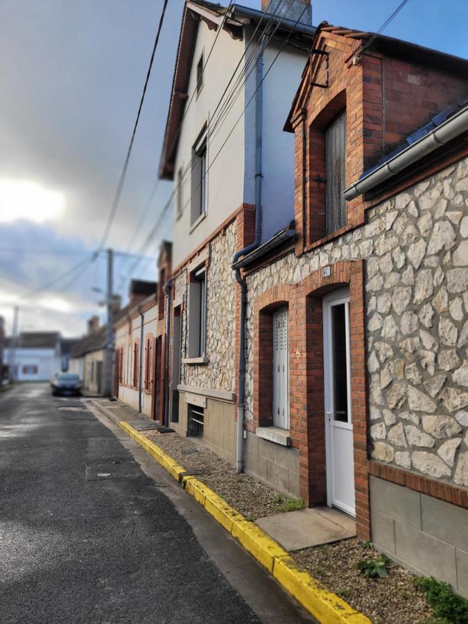 Petite Maison A Salbris Esterno foto